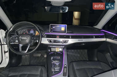 Универсал Audi A4 Allroad 2017 в 