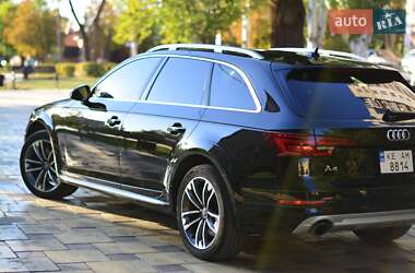 Универсал Audi A4 Allroad 2017 в 