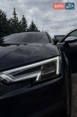 Универсал Audi A4 Allroad 2017 в 