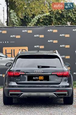 Универсал Audi A4 Allroad 2021 в 