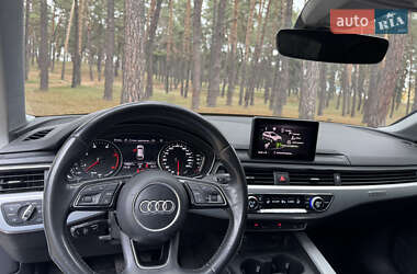 Универсал Audi A4 Allroad 2017 в 