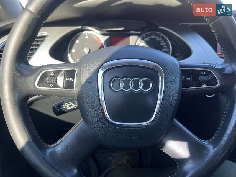 Универсал Audi A4 Allroad 2011 в Львове