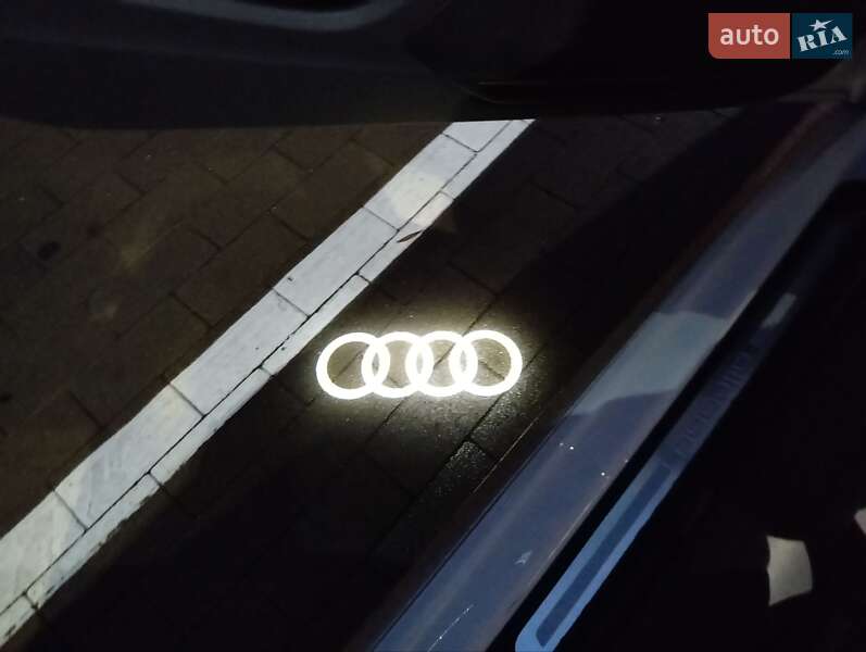 Универсал Audi A4 Allroad 2019 в Сумах