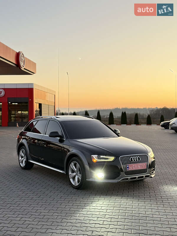 Універсал Audi A4 Allroad 2013 в Чернівцях