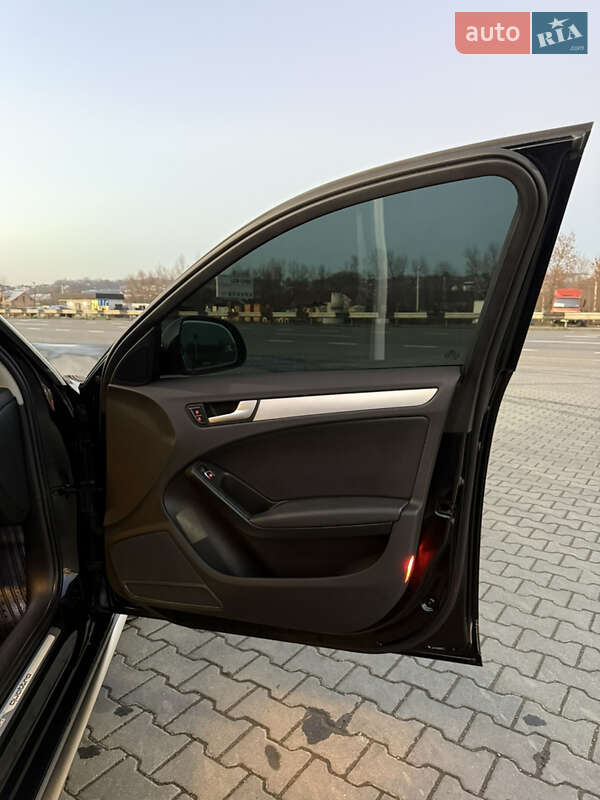 Універсал Audi A4 Allroad 2013 в Чернівцях