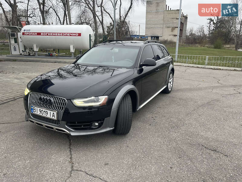 Універсал Audi A4 Allroad 2012 в Харкові