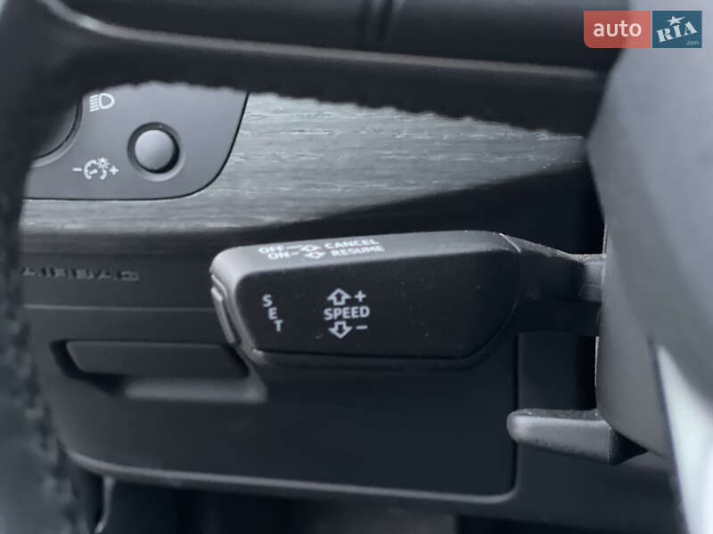 Універсал Audi A4 Allroad 2017 в Нововолинську