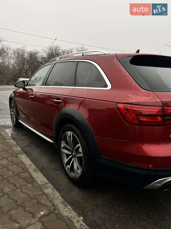 Универсал Audi A4 Allroad 2017 в Тернополе