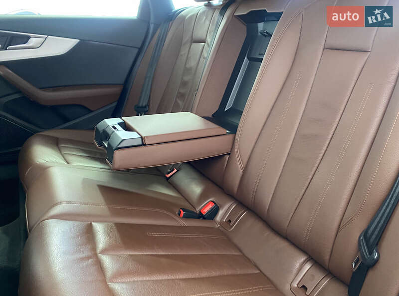 Универсал Audi A4 Allroad 2016 в Львове