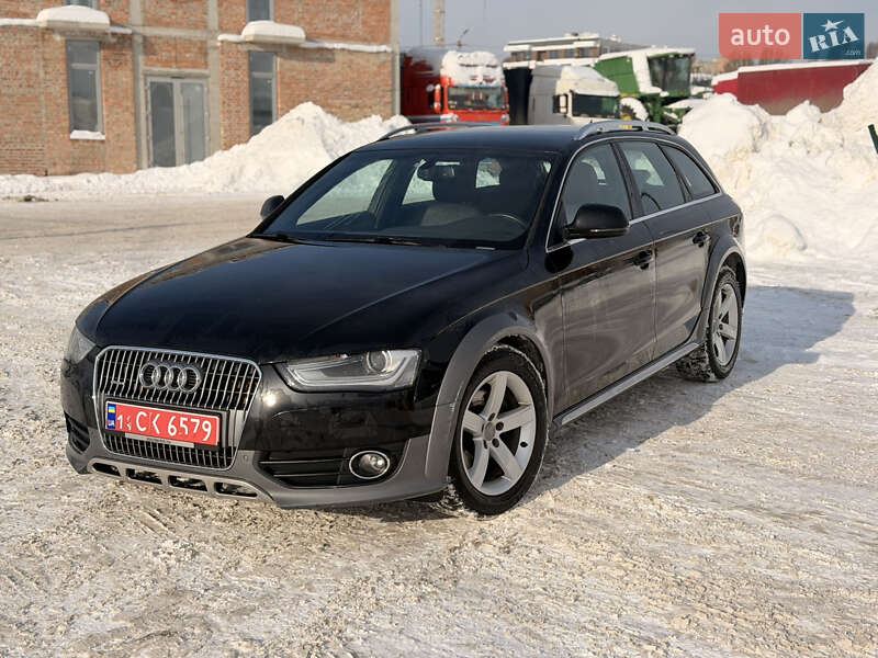 Audi A4 Allroad 2012