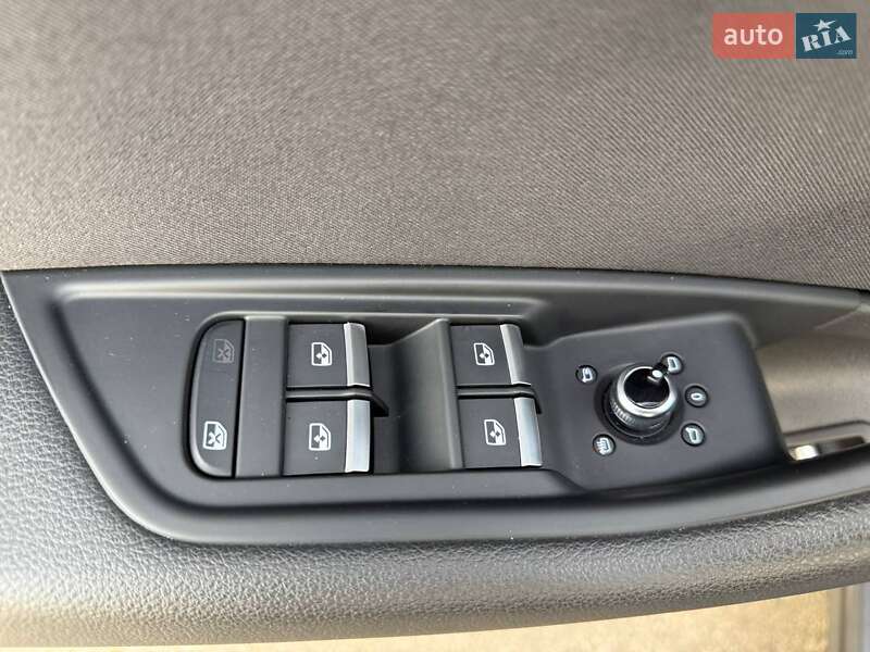 Универсал Audi A4 Allroad 2019 в Полтаве