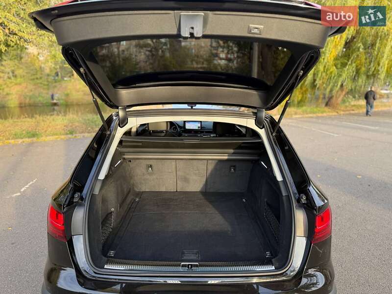 Универсал Audi A4 Allroad 2019 в Полтаве
