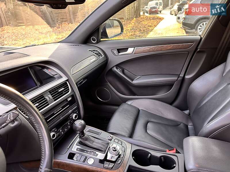 Универсал Audi A4 Allroad 2015 в Пустомытах