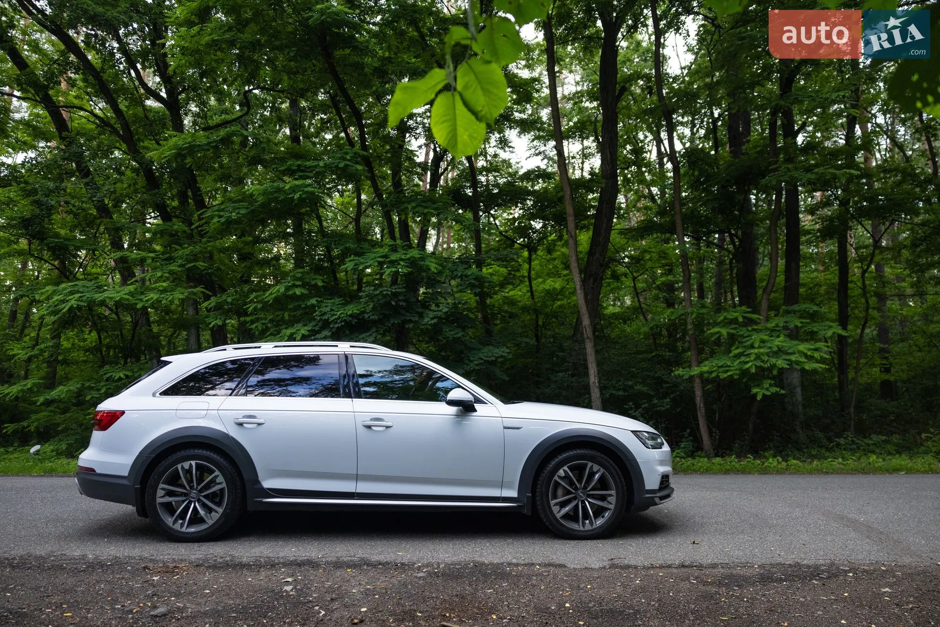 2017 Audi A4 allroad - мініатюра 16