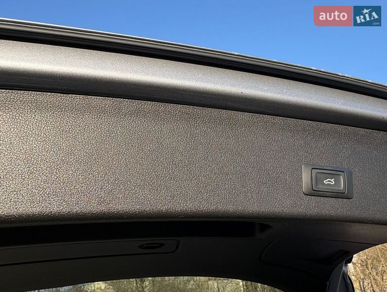 Універсал Audi A4 Allroad 2015 в Житомирі