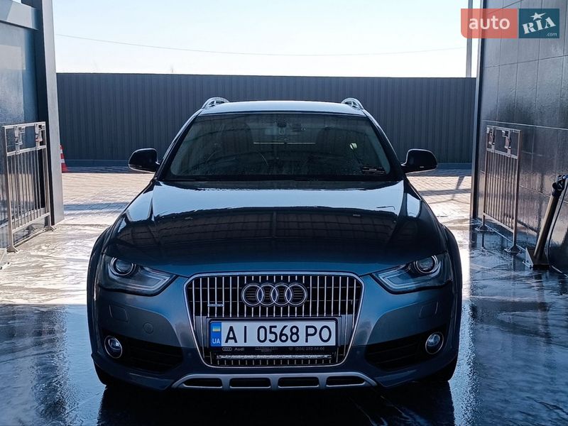Audi A4 Allroad 2012