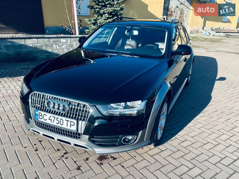 Audi A4 Allroad 2012