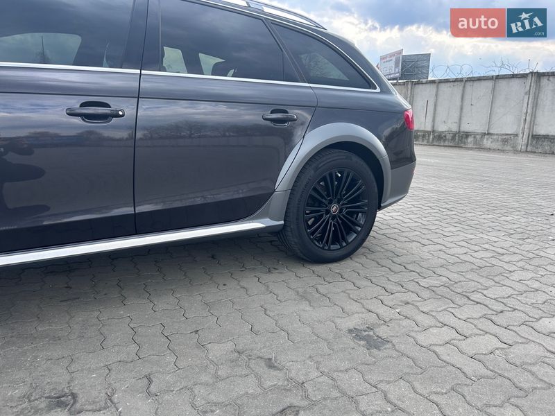 Універсал Audi A4 Allroad 2015 в Сарнах