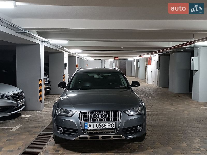 Audi A4 Allroad 2012