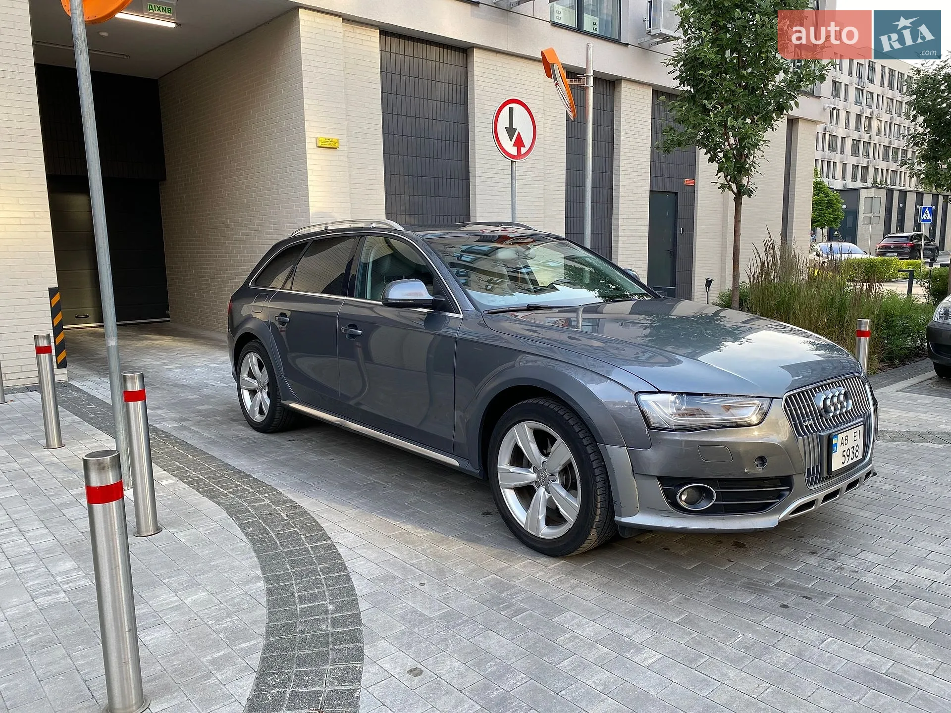 2013 Audi A4 allroad - мініатюра 2