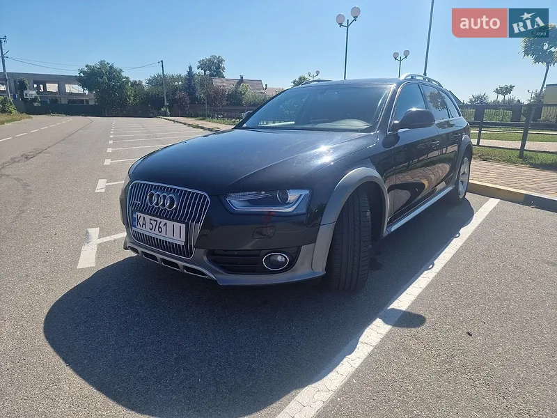 Audi A4 Allroad 2012