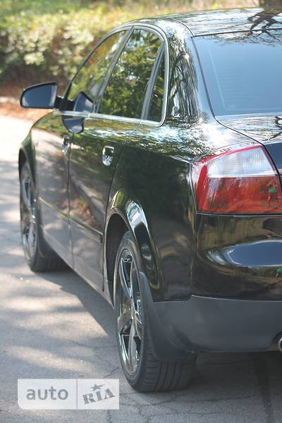 Седан Audi A4 2003 в Запорожье