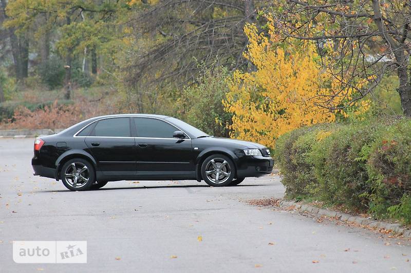 Седан Audi A4 2003 в Запорожье