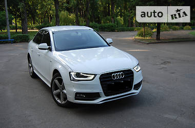 Седан Audi A4 2014 в Києві