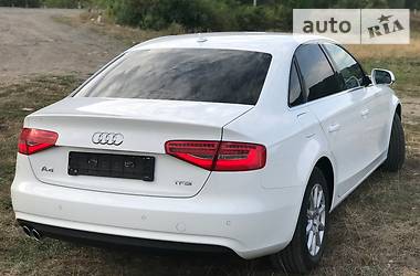 Седан Audi A4 2014 в 