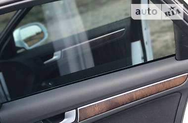 Седан Audi A4 2014 в 