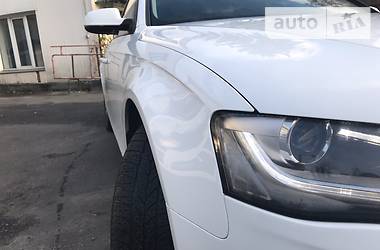 Седан Audi A4 2013 в Киеве