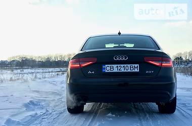 Седан Audi A4 2012 в Чернигове