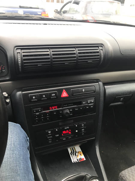 Универсал Audi A4 2000 в Киеве