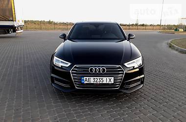 Седан Audi A4 2016 в Днепре