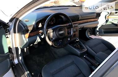 Седан Audi A4 2000 в Тернополе