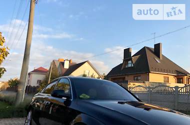 Седан Audi A4 2015 в Ровно