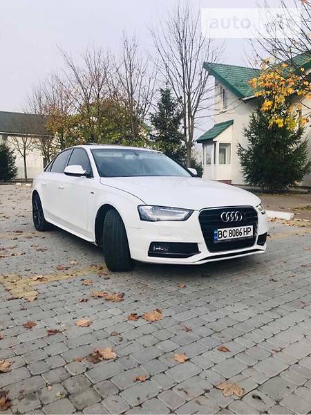 Седан Audi A4 2015 в Львові