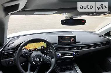 Седан Audi A4 2018 в 