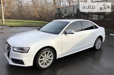 Седан Audi A4 2014 в Киеве