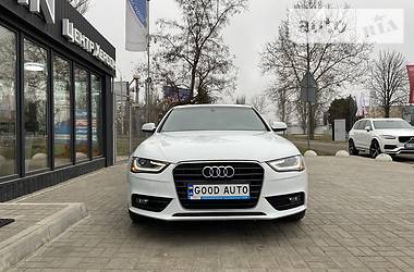 Седан Audi A4 2013 в Херсоне