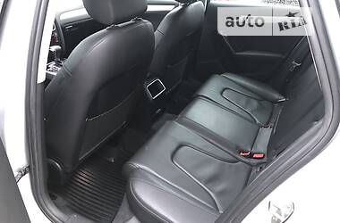 Седан Audi A4 2013 в Львові