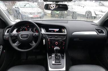 Седан Audi A4 2013 в Львові