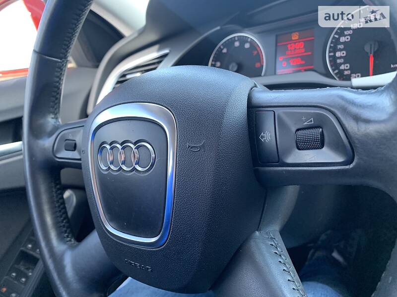 Седан Audi A4 2008 в Одесі