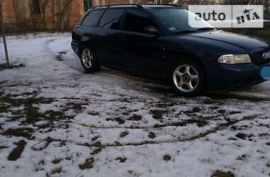 Универсал Audi A4 1996 в Павлограде