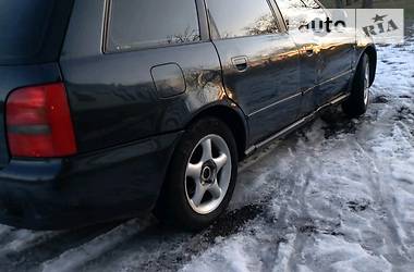 Универсал Audi A4 1996 в Павлограде