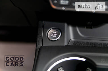 Седан Audi A4 2018 в 