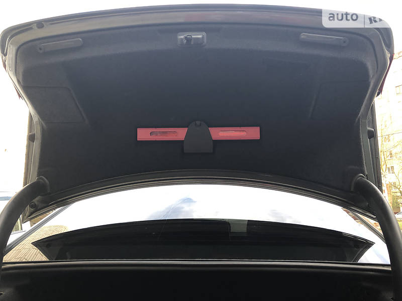 Седан Audi A4 2014 в Львове