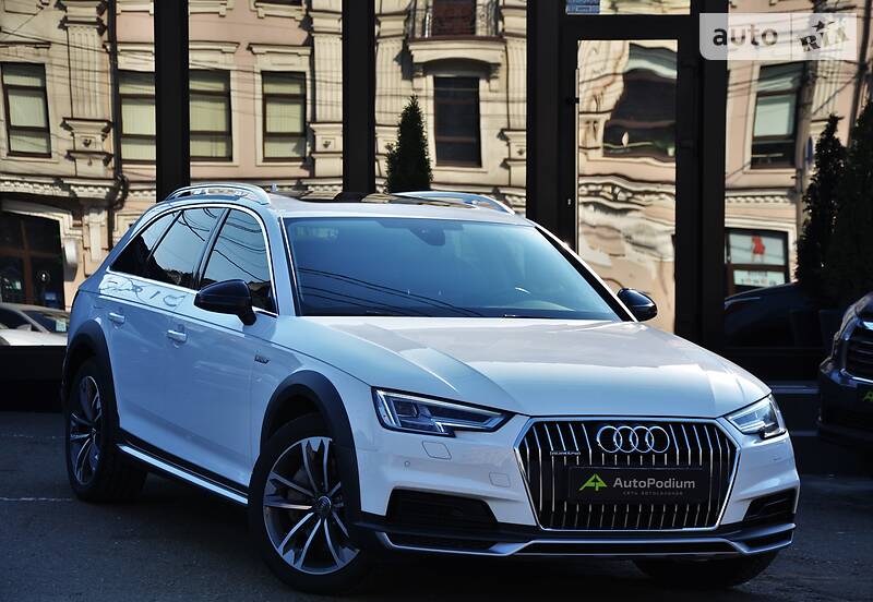 Універсал Audi A4 2018 в 