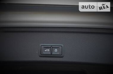 Універсал Audi A4 2018 в 