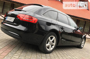 Універсал Audi A4 2012 в 